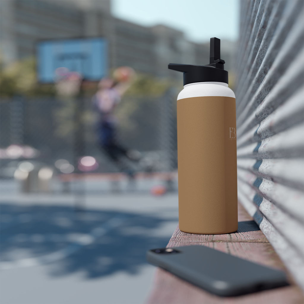 Sandstone insulated stainless steel water bottle with E3 logo and black sports lid