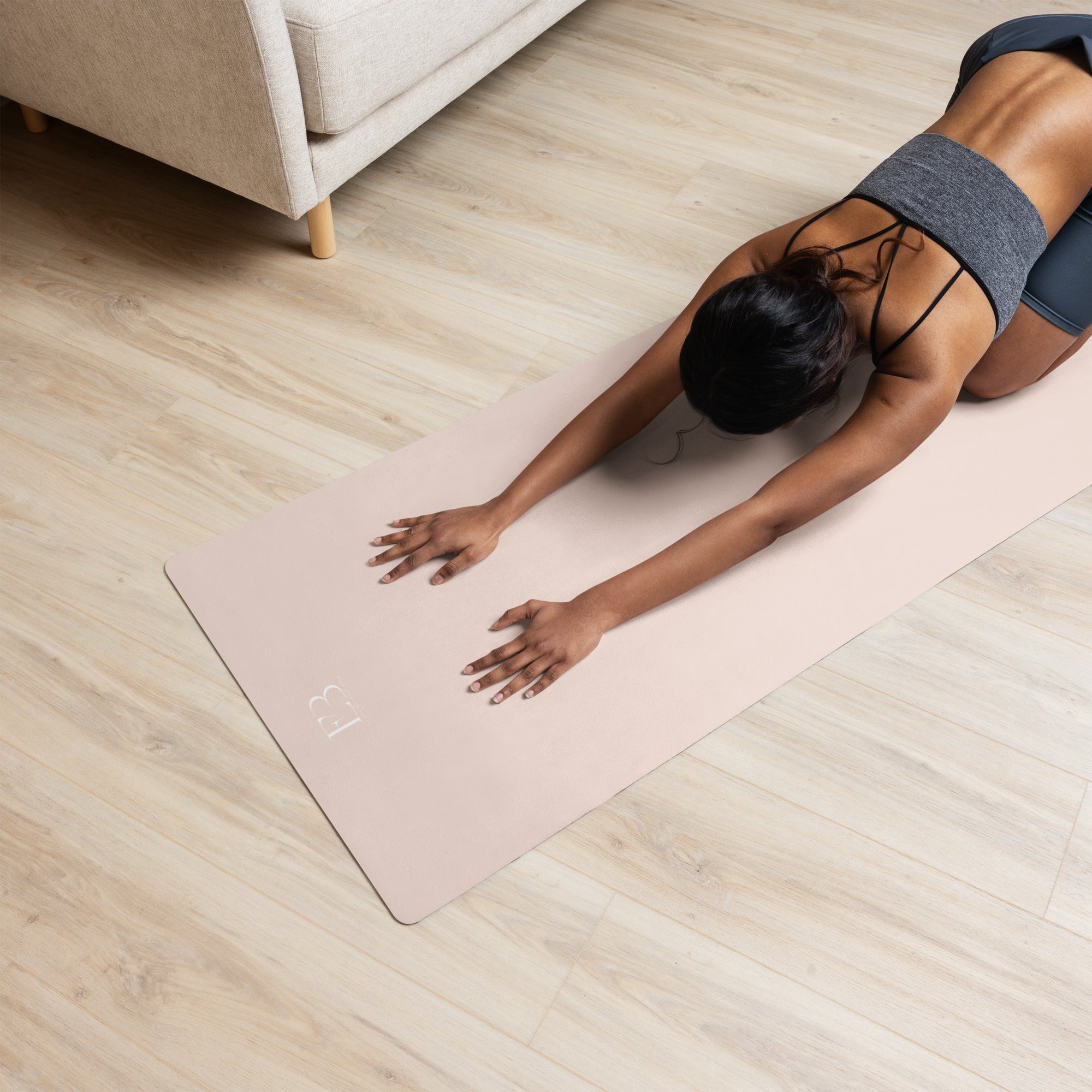 Blushing Petal Natural Rubber Yoga Mat | Non-Toxic & Eco-Friendly | Eco Black